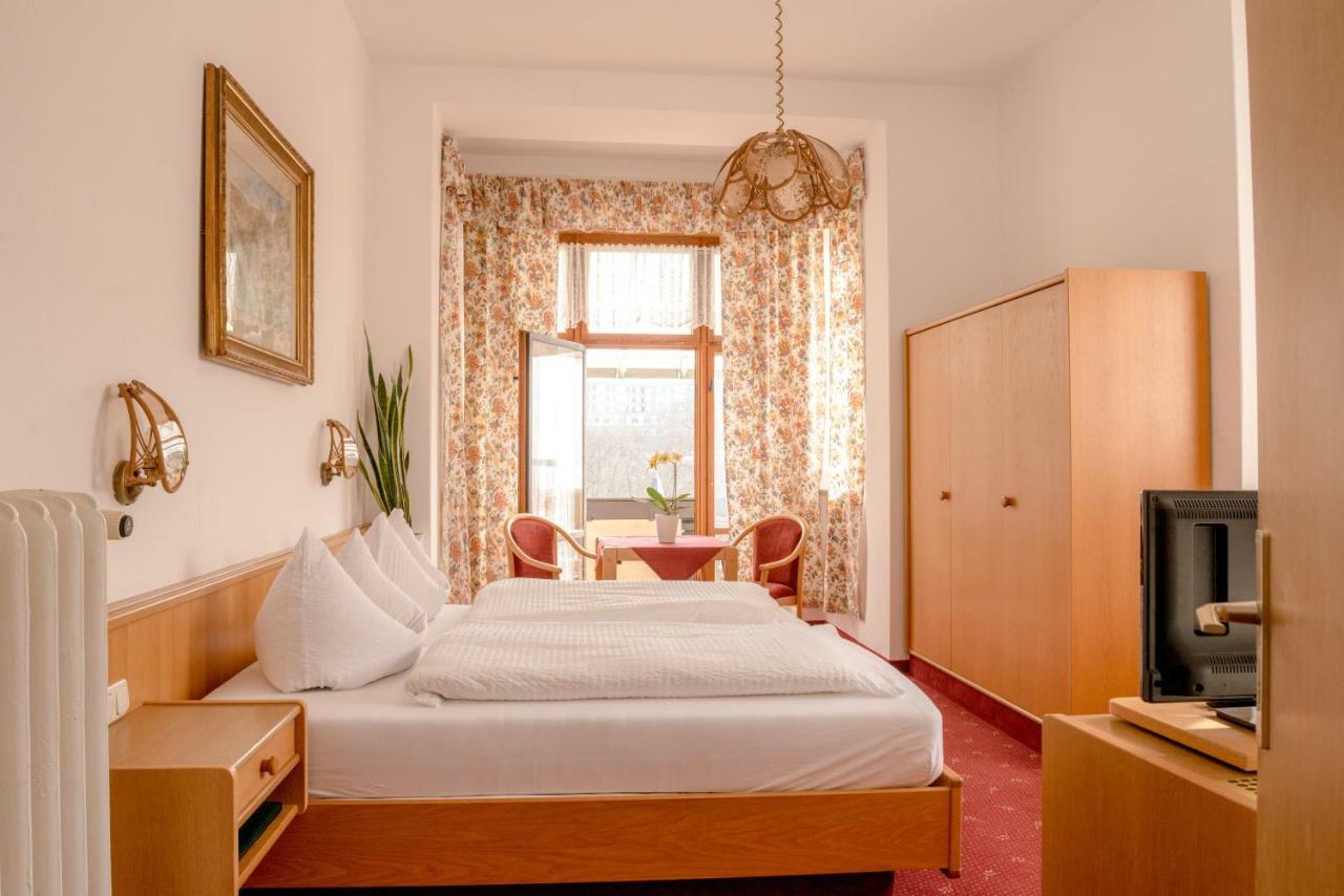 Hotel-Pension Heimburg Bad Elster Eksteriør billede